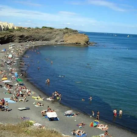 Apartment Cote Cour: Charming 3-star In *
