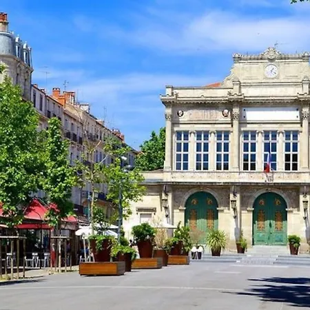 Apartment Cote Cour: Charming 3-star In *