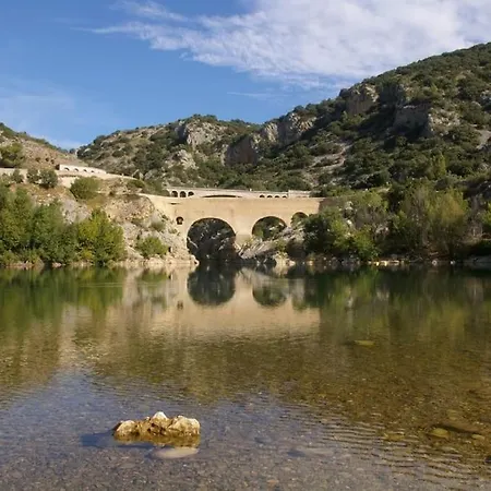 Cote Cour: Charming 3-star In * Beziers