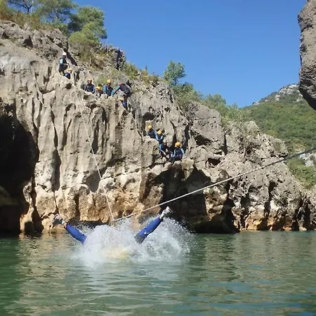 Cote Cour: Charming 3-star In * Beziers