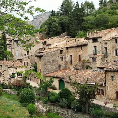Cote Cour: Charming 3-star In * Beziers