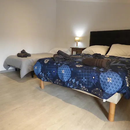 Apartment Cote Cour: Charming 3-star In *