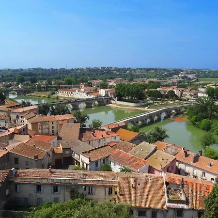 Cote Cour: Charming 3-star In * Beziers