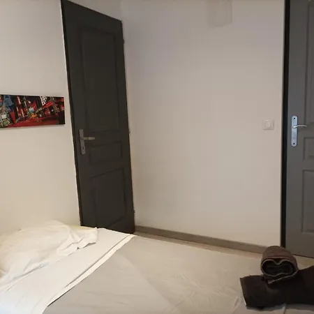 Apartment Cote Cour: Charming 3-star In
