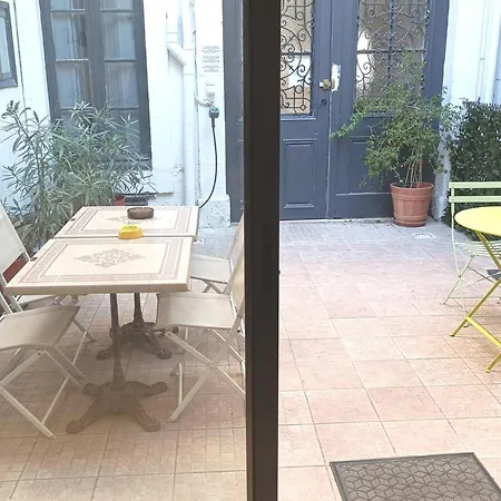 Apartment Cote Cour: Charming 3-star In