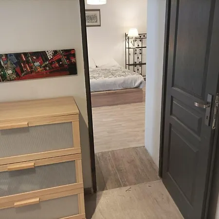 Apartment Cote Cour: Charming 3-star In